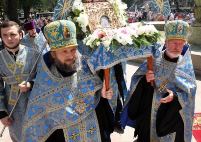 В Одессе прошел многотысячный Крестный ход в день празднования Касперовской иконы Божией Матери 