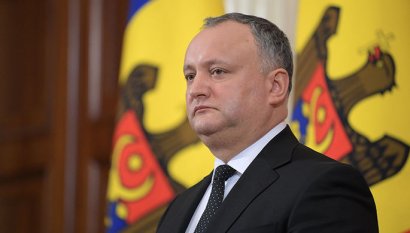 Президента Молдовы в четвертый раз отстранили от президентства