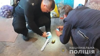 Правоохранители обнаружили в доме 39-летнего жителя Лиманского района ручную осколочную гранату