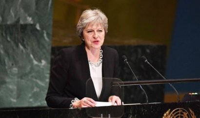 Мэй перенесла голосование по Brexit в британском парламенте