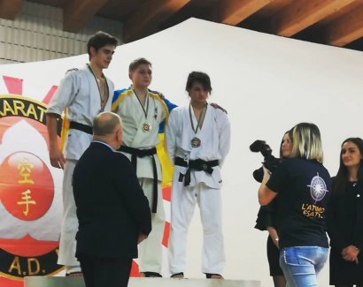 Студент Экономико-правового колледжа МГУ стал чемпионом мира по макотокай карате