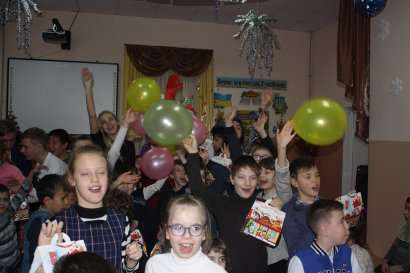 Студенты Одесской Юракадемии поздравили с наступающими праздниками воспитанников школы-интернат №  7