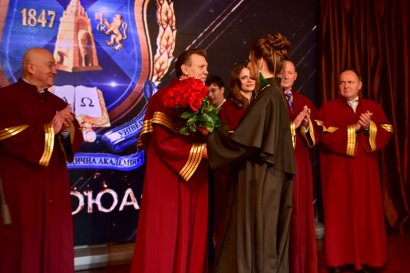 Более тысячи выпускников Одесской Юракадемии получили дипломы магистров