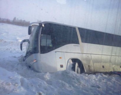 В Одесской области из-за непогоды микроавтобус съехал в кювет