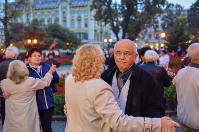 Когда украинские пенсионеры смогут путешествовать по свету в своё удовольствие?