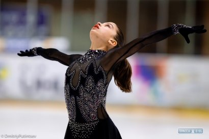 12- летняя одесситка завоевала бронзу на чемпионате Украины по фигурному катанию