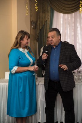Председатель Одесского областного Совета мира Тамила Афанасьева отмечает юбилей