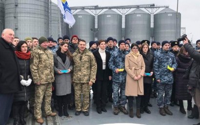 Марина Порошенко в Одесской области приняла участие в акции в поддержку украинских моряков