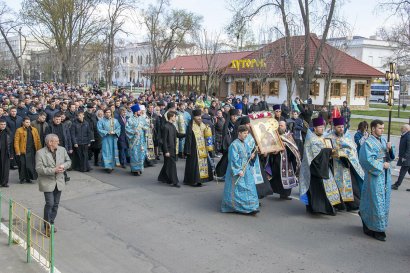 В Измаиле прошел Крестный ход в память Федоровской иконы Божьей Матери