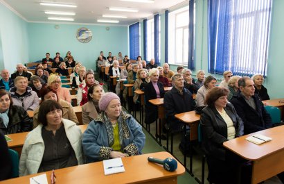 В стенах Международного гуманитарного университета принимали новичков-студентов на компьютерные курсы