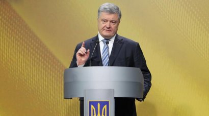 Порошенко прогнозирует политический кризис в случае досрочного роспуска парламента 