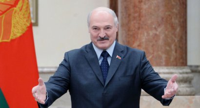 Лукашенко предложил назначать на высокие должности только многодетных отцов