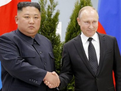 Путин встретился с Ким Чен Ыном