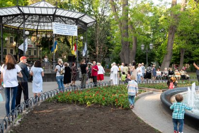 Музыкальные вечера в Городском саду с песней об Одессе 