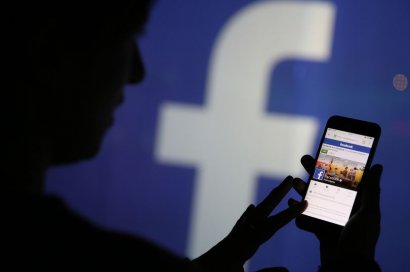 Facebook запретил Huawei предустановку своих приложений