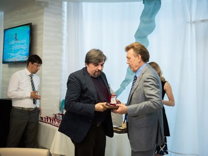 Сергей Кивалов поздравил работников СМИ с профессиональным праздником