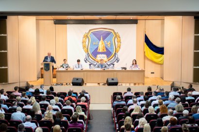 Многотысячный коллектив Одесской Юракадемии поддержал выдвижение Сергея Кивалова в народные депутаты Украины