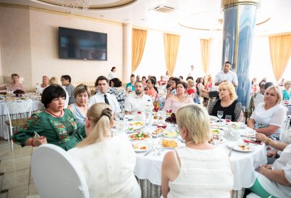 Сергей Кивалов поздравил медработников города с профессиональным праздником