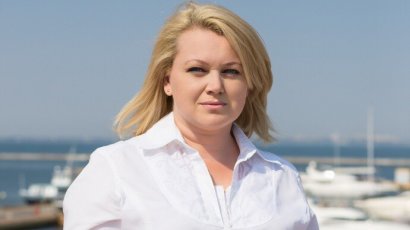 Одесский депутат просит включить её в список претендентов на губернаторское кресло