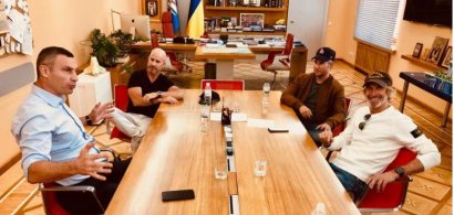 Кличко обсудил с режиссером "Трансформеров" Майклом Бэем персективы кинопроизводства в Украине