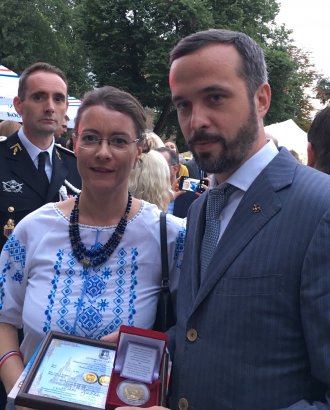 Посол Франции Изабель Дюмон попрощалась с украинцами в связи с завершением срока ее полномочий