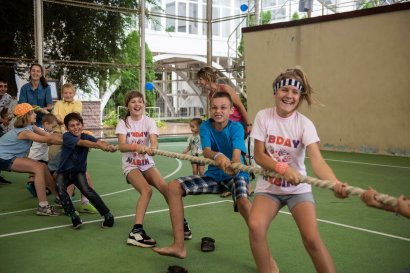 При поддержке Сергея Кивалова прошло благотворительное развивающее мероприятие для детей под названием "Robins Nest Camp"