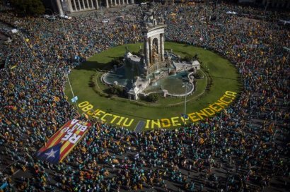 В Барселоне 600 тысяч человек вышли на митинг за отделение от Испании