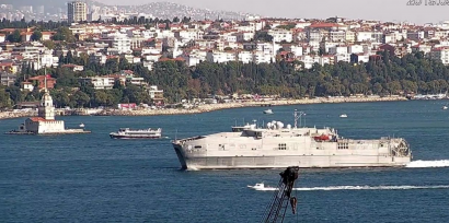 В Черное море идет корабль ВМС США