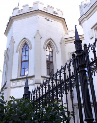 На улице Гоголя активно ремонтируют здания – памятники архитектуры.