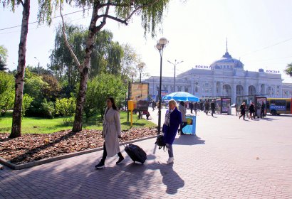 Привокзальная площадь Одессы – своеобразный коридор, через который гости попадают в город. 