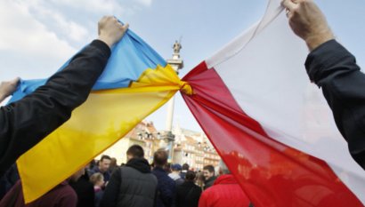 Зеленский об отношениях с Польшей: Современные страны не должны спорить по историческим вопросам