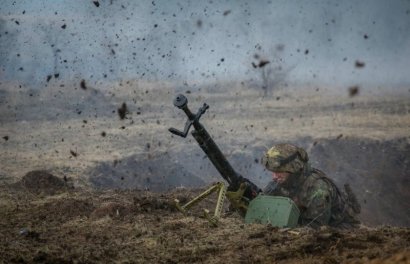 На Донбассе боевики 4 раза обстреляли позиции украинских военных