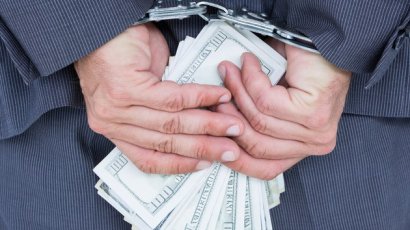Сдай коррупционера и получи вознаграждение: Рада приняла новый закон о доносах