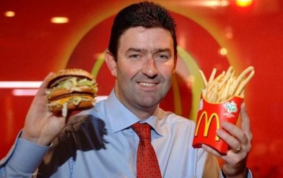 Гендиректора McDonald's уволили из-за романа с подчиненной
