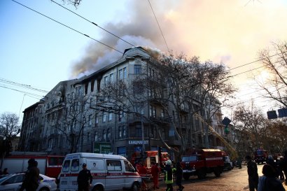 Масштабный пожар на Троицкой: один человек погиб, 25 находятся в больницах города