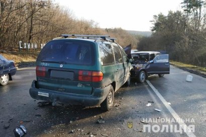 В Тернопольской области автобус со школьниками попал в тройное ДТП: есть погибший