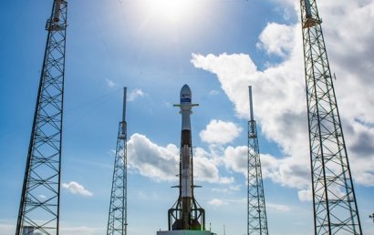 SpaceX запустила ракету с 60 спутниками