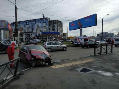 На посёлке Котовского в аварию попала карета скорой помощи