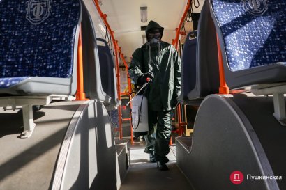 В Одессе дезинфицируют троллейбусы против коронавируса