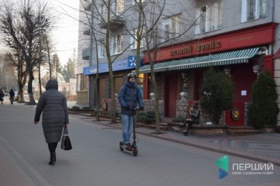 Чтобы уберечься от коронавируса, в Луцке остановили ВЕСЬ общественный транспорт