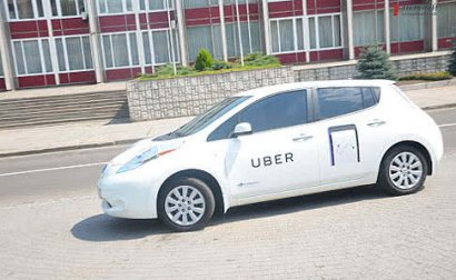 Uber будет бесплатно возить врачей на работу – МОЗ