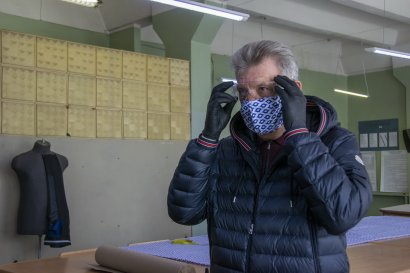 В профтехучилище сферы услуг Одесской Юракадемии шьют защитные маски