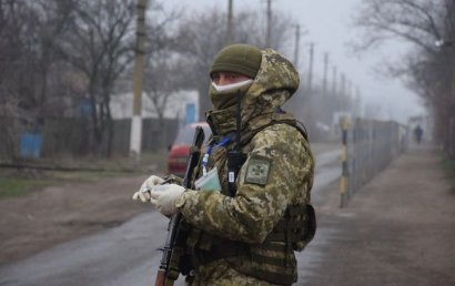 На Донбассе боевики усилили обстрелы