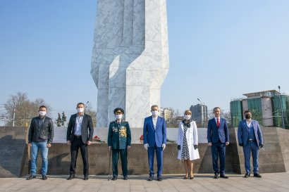 Накануне 76-й годовщины Дня освобождения Одессы депутаты Украинской морской партии Сергея Кивалова чествовали воинов-освободителей