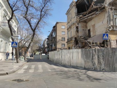 Переулок Нахимова снова закрыли для машин