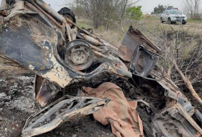 Под Одессой легковушка перевернулась и загорелась